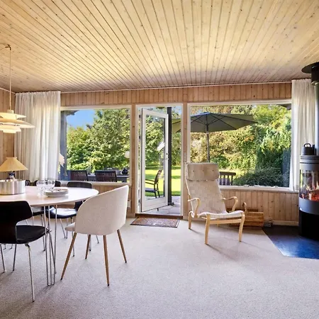 Сasa de vacaciones Roald - 320m From The Sea By Interhome
